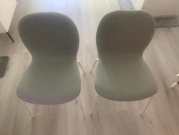 Ikea stoelen beschikbaar voor biedingen