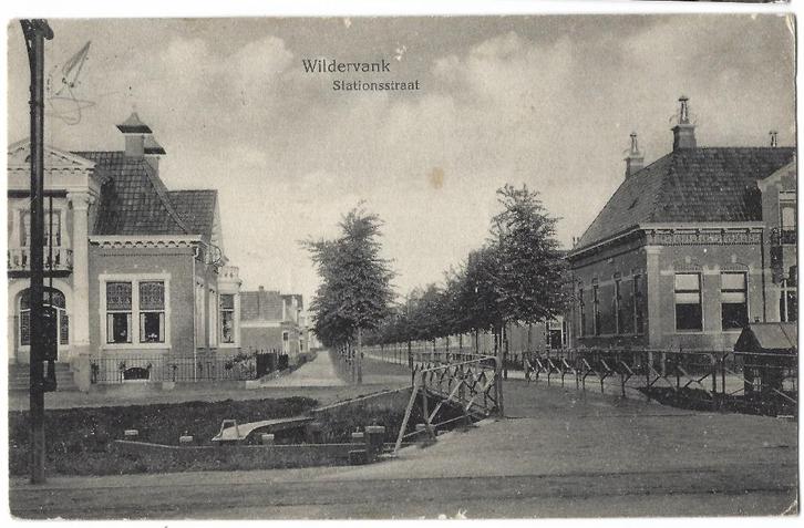 Wildervank, Stationsstraat. Lees beschrijving, Verzamelen, Ansichtkaarten | Nederland, Gelopen, Groningen, Voor 1920, Verzenden