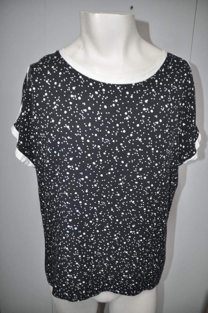 FA63 Mooi Tshirt Zwart Wit maat XL distrikt norrebro, Zwart, Zo goed als nieuw, Distrikt norrebro, Shirt of Top