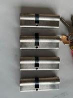 4 Axa SKG** gelijksluitende cilinders 40/55, Doe-het-zelf en Verbouw, Hang- en Sluitwerk, Ophalen of Verzenden, Zo goed als nieuw