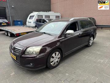 Toyota Avensis Wagon 2.0 VVTi Executive Motor Defect beschikbaar voor biedingen