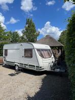 Chateau Calista 450 FHU "Chalet"  Fransbed  / Rondzit, Caravans en Kamperen, Caravans, Chateau, Rondzit, Vast bed, Schokbreker