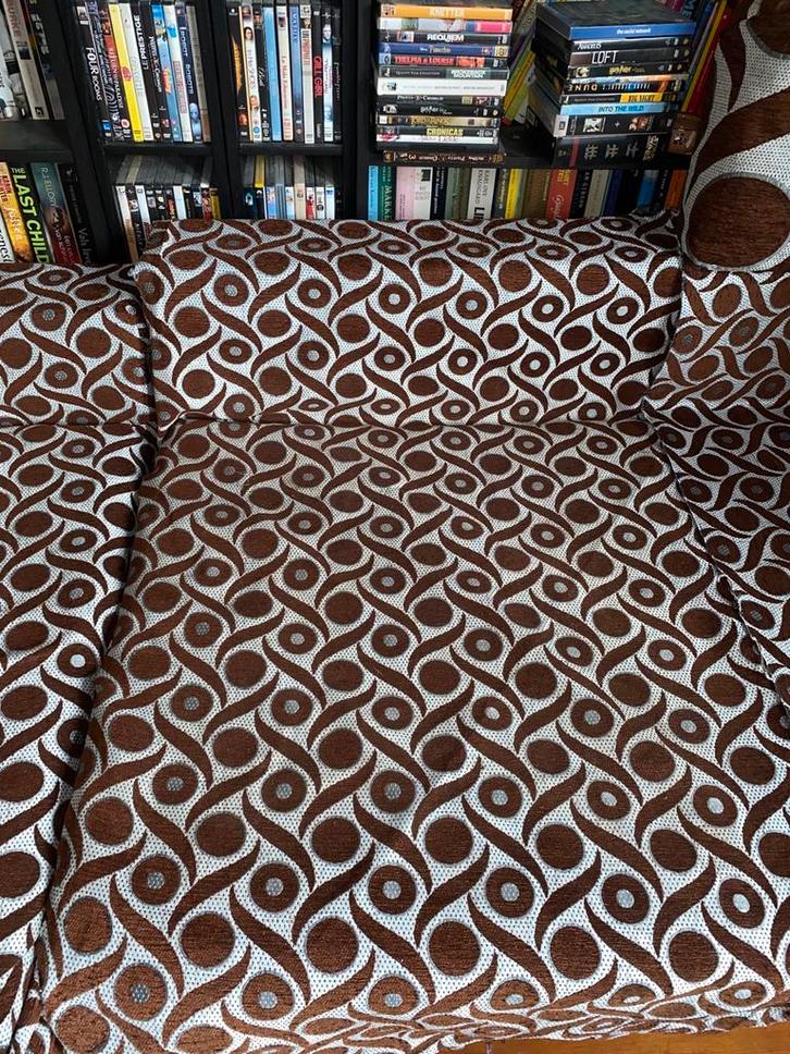 Grote bank (290cm) gratis af te halen in Oud-West, Huis en Inrichting, Banken | Bankstellen, Gebruikt, Rechte bank, Vierpersoons of meer