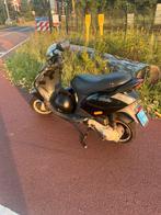 Zip 2t 50cc, Fietsen en Brommers, Scooters | Piaggio, Ophalen of Verzenden, Zo goed als nieuw, Tweetakt, Zip