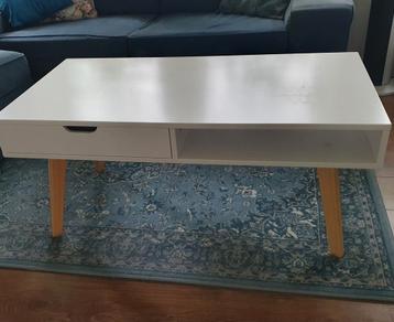 Jysk salontafel beschikbaar voor biedingen