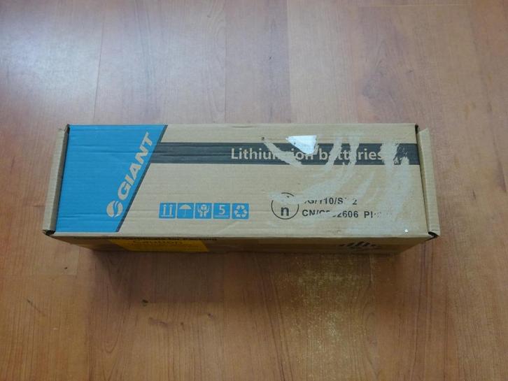 Giant EnergyPak Carrier Type Canbus 500Wh, Fietsen en Brommers, Fietsaccessoires | Fietsaccu's, Nieuw, Ophalen of Verzenden