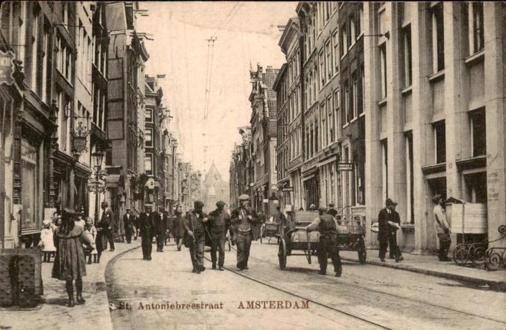 Van Antoniebreestraat- Amsterdam, Verzamelen, Ansichtkaarten | Nederland, Gelopen, Noord-Holland, Voor 1920, Ophalen of Verzenden