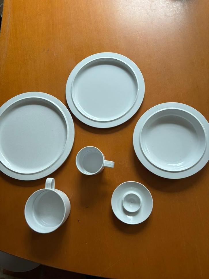 mepal rosti, Huis en Inrichting, Keuken | Servies, Nieuw, Compleet servies, Effen, Overige materialen, Ophalen