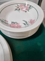 borden en kopje staffordshire tabelware, Ophalen of Verzenden
