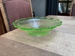 Annagroene ronde schaal, Antiek en Kunst, Antiek | Glas en Kristal, Ophalen of Verzenden