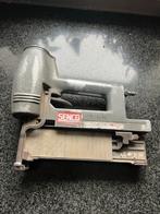 Senco Tacker - Gereedschap voor de vakman, Ophalen of Verzenden, Gebruikt