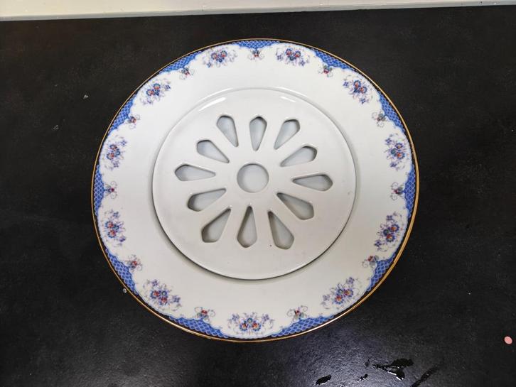 antieke schaal met treef, Antiek en Kunst, Antiek | Servies los, Ophalen of Verzenden