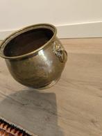 Koperen antieke shagpot met leeuwenkoppen, Ophalen of Verzenden, Brons