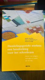 Handelingsgericht werken: een handreiking voor het schooltea, Boeken, Ophalen of Verzenden, Zo goed als nieuw, T. van Beukering; Noelle Pameijer; S. de Lange