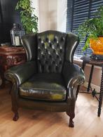 Originele Antiek Groene Chesterfield Oorfauteuil, Huis en Inrichting, Fauteuils, Gebruikt, Ophalen of Verzenden, Hout