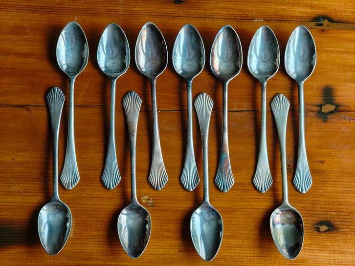 Oude lepeltjes. €1 p/stuk Koninklijk, provincies en meer..., Antiek en Kunst, Antiek | Bestek, Ophalen of Verzenden