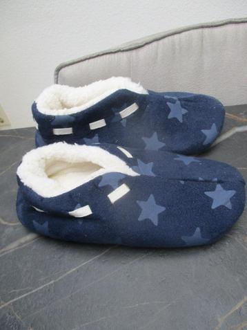 Spaanse sloffen donker blauw met sterren maat 36 pantoffels beschikbaar voor biedingen