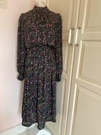 Mooie gebloemde jurk van Lollys Laundry maat XS, Kleding | Dames, Jurken, Zwart, Ophalen of Verzenden, Zo goed als nieuw, Maat 34 (XS) of kleiner