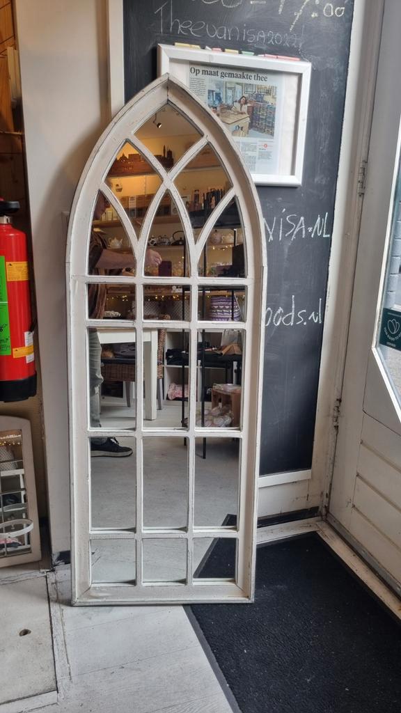Houten spiegel in kerkraam vorm, 55x150cm, Huis en Inrichting, Woonaccessoires | Spiegels, Ophalen
