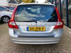 Volvo V70 2.5T Summum Automaat 230PK LEER / NAVI / SUNROOF, Auto's, Volvo, Zwart, 2521 cc, 1567 kg, 92 €/maand
