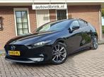 Mazda 3 2.0 SA-G Luxury, TREKHAAK / LEER / BOSE, Gebruikt, Euro 6, Zwart, 1274 kg
