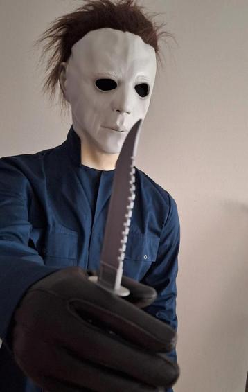 Compleet Michael Myers Halloween outfit beschikbaar voor biedingen