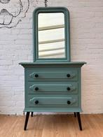 Brocante kastje met spiegel, toilettafeltje, Antiek en Kunst, Antiek | Meubels | Kasten, Ophalen