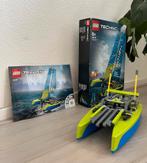 LEGO Technic 42105 Catamaran 2 in 1, Ophalen of Verzenden, Zo goed als nieuw, Complete set, Lego
