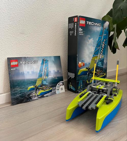 LEGO Technic 42105 Catamaran 2 in 1, Kinderen en Baby's, Speelgoed | Duplo en Lego, Zo goed als nieuw, Lego, Complete set, Ophalen of Verzenden