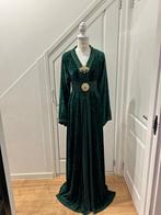 Prachtige jurk te huur, Maat 38/40 (M), Ophalen of Verzenden, Zo goed als nieuw, Onder de knie