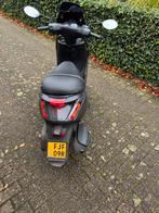 Zip 4 takt 50cc - kleine schade, Ophalen of Verzenden, Gebruikt, Kap