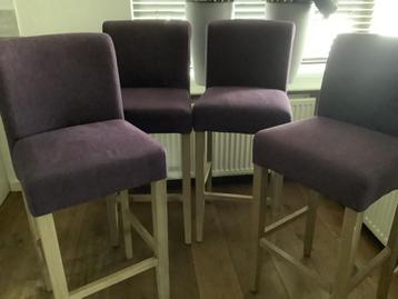 Barkrukken beschikbaar voor biedingen
