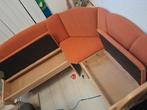 Oranje eetbank met opbergruimte   1.70 bij 1.25, Ophalen, Gebruikt, Hout, Retro