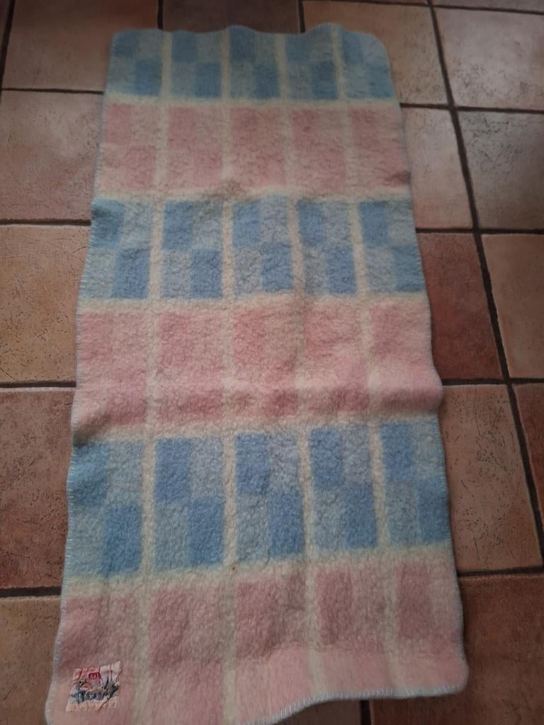 Vintage wollen babydeken, Ophalen of Verzenden