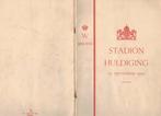 046 - Koningin Wilhelmina - Stadionhuldiging 1938, Verzamelen, Koninklijk Huis en Royalty, Nederland, Tijdschrift of Boek, Gebruikt