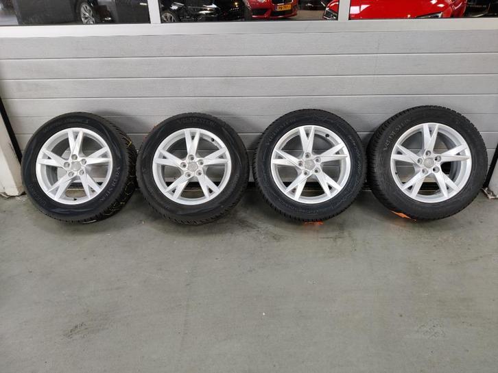 Audi Q3 17 inch winterset, Auto-onderdelen, Banden en Velgen, Banden en Velgen, Winterbanden, 17 inch, 235 mm, Personenwagen, Gebruikt