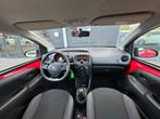 Toyota Aygo 1.0 VVT-i x-fun/1STE EIG/5-DRS/AIRCO/NL-AUTO NAP, Voorwielaandrijving, Stof, Gebruikt, Euro 6