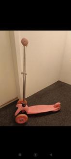 Mooi roze kleurig stepje met licht, Ophalen of Verzenden, Zo goed als nieuw, Gewone step