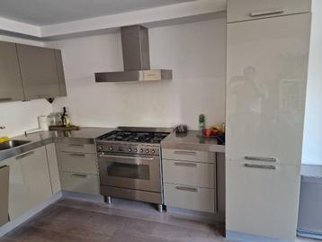 mooie keuken RVS blad gebruikt