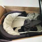 Mutsy kinderwagen met reiswieg en 2 voetenzakken, Kinderen en Baby's, Kinderwagens en Combinaties, Gebruikt, Ophalen of Verzenden