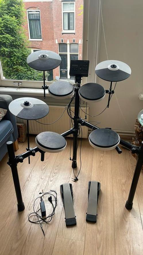 Roland electronisch drumstel - zeer goede staat, Muziek en Instrumenten, Drumstellen en Slagwerk, Gebruikt, Roland, Ophalen