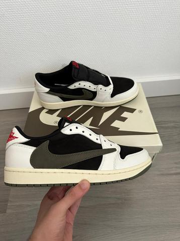 Nike Air Jordan 1 Low Travis Scott Olive Green beschikbaar voor biedingen