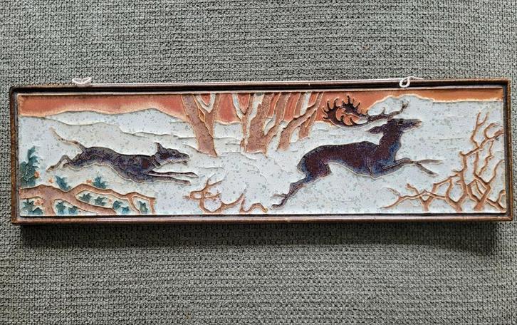 Antiek Porceleyne fles wandtegel hond/ hert / Delft/ tegel, Antiek en Kunst, Antiek | Wandborden en Tegels, Ophalen of Verzenden