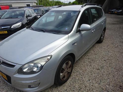 Hyundai I30 CW 1.6i Blue Dynamic airco, Auto's, Hyundai, Bedrijf, Te koop, i30, ABS, Airbags, Airconditioning, Alarm, Centrale vergrendeling