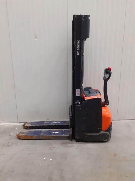 TOYOTA SWE140, Zakelijke goederen, Machines en Bouw | Heftrucks en Intern transport, Stapelaar, Elektrisch, 1000 tot 2000 kg