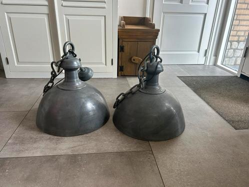 Zware grijze metalen hanglampen, Huis en Inrichting, Lampen | Hanglampen, Zo goed als nieuw, Minder dan 50 cm, Ophalen