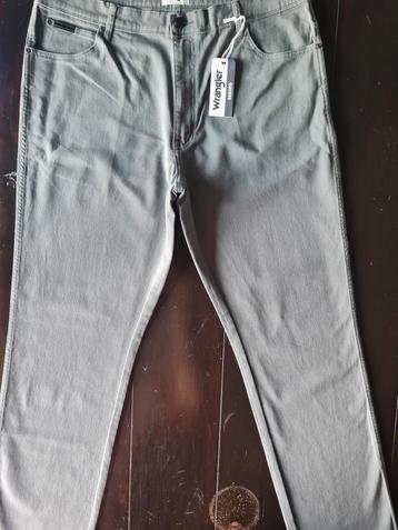 NIEUWE WRANGLER TEXAS ORIGINEEL STRAIGHT STRETCH JEANS 40/34 beschikbaar voor biedingen