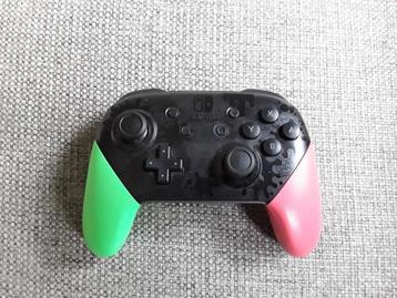 Orginele Nintendo Switch Pro Controller in Top Staat  beschikbaar voor biedingen