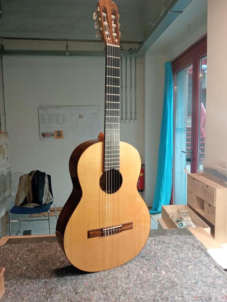 Concert Guitar F. Estrada (Argentina 1997), Muziek en Instrumenten, Snaarinstrumenten | Gitaren | Akoestisch, Gebruikt, Klassieke of Spaanse gitaar