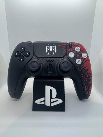 Custom Spiderman Playstation 5 controller beschikbaar voor biedingen